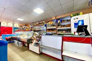 комерційна за адресою Будівельників бульв., 11