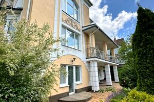 будинок за адресою Фастівський район