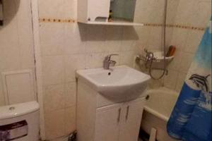 квартира по адресу Строителей ул., 8