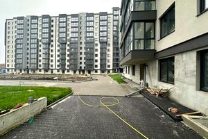 квартира за адресою Роксоляни вул., 5
