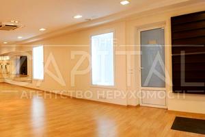 коммерческая по адресу Гарета Джонса ул. (Сімʼї Хохлових), 15