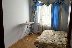 квартира за адресою Олександра Борисенка вул. (Короленка), 4