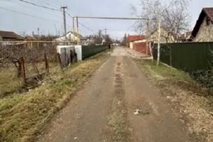 участок по адресу Перемоги, 2
