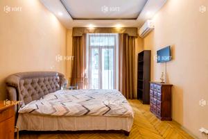 квартира за адресою Леся Курбаса вул., 7