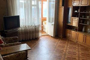 квартира за адресою Квартальна вулиц вул. (Гладкова), 7