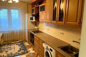 квартира за адресою Бакинская , 37г