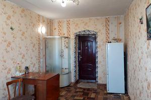 кімната за адресою Першотравнева, 39