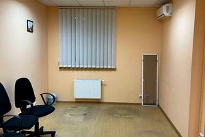 комерційна за адресою Леся Курбаса просп., 7-Б