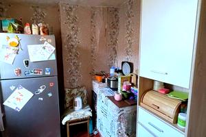 будинок за адресою Дніпровська