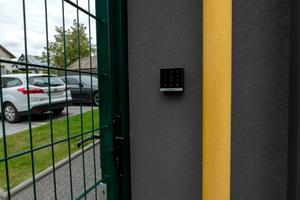 квартира за адресою Миколи Карнаухова вул. (Мірющенка), 58