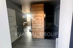 будинок за адресою Вишнева вул., 123