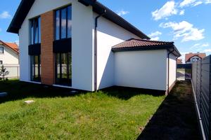 будинок за адресою Кленова, 9