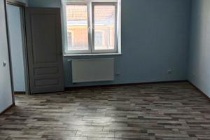 комерційна за адресою Олекси Новаківського вул., 1