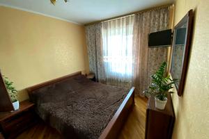 квартира за адресою Дмитра Майбороди вул. (Збишка), 6