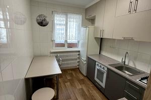 квартира по адресу Натальи Ужвий ул., 100