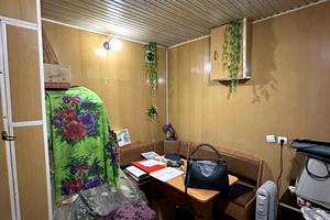 комерційна за адресою Мурахтова вул., 13