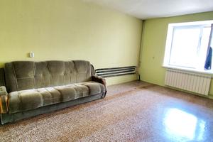 квартира за адресою Михайла Лушпи просп., 12