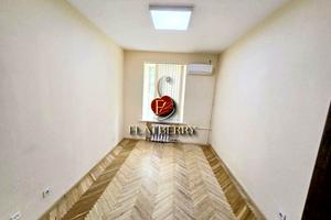 комерційна за адресою Кловський узвіз (Кловський), 14/24