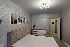 квартира за адресою Домбровського вул., 3в