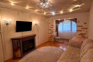 квартира по адресу 24-го Августа ул., 11