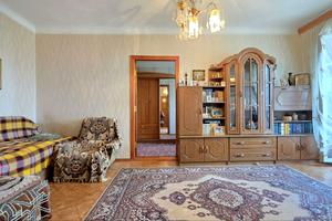 квартира за адресою Льва Ландау просп. (50-річчя СРСР), 58/1