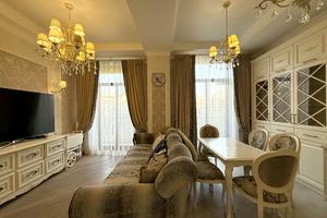 квартира за адресою Військовий узвіз, 1