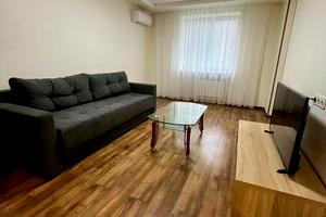квартира по адресу Строителей ул., 15-А