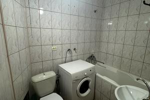 квартира за адресою Івана Величковського вул., 14