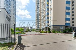комерційна за адресою Олени Пчілки вул., 7