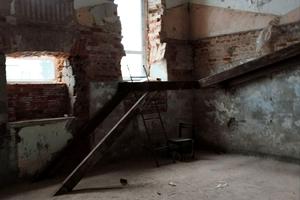 коммерческая по адресу Бурсацкий спуск, 6