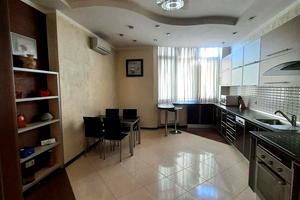 квартира за адресою Кудрявський узвіз, 3-Б