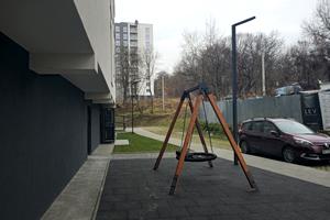комерційна за адресою Малоголосківська вул., 12г