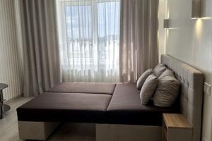 квартира за адресою Макогона вул., 25