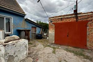 будинок за адресою Горностаєва