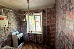 квартира за адресою Алли Горської вул. (Бірюзова), 9