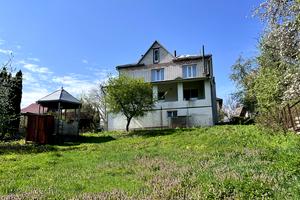 будинок за адресою Прибережна, 8