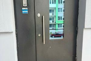 квартира за адресою Яреми вул., 9