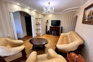 квартира по адресу Квартальная ул., 7