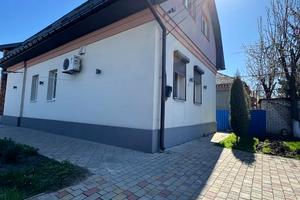 будинок за адресою Чарівна