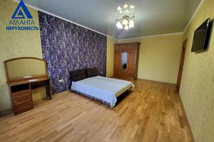 квартира за адресою Зацепи вул., 3а
