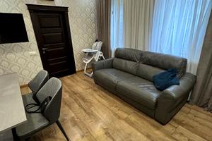 будинок за адресою Чарівна