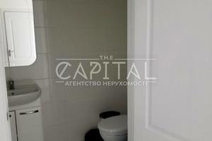 комерційна за адресою Банкова вул., 3