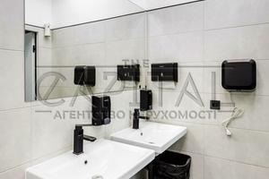 комерційна за адресою Басейна вул., 4-А