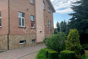 будинок за адресою Лугова вул., 10