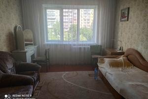 кімната за адресою Зої Гайдай вул., 3