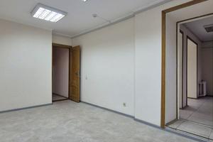 коммерческая по адресу Братів Тарасівців, 12/37