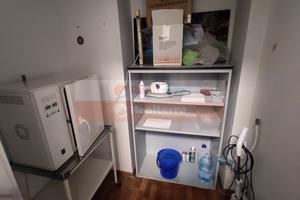 комерційна за адресою Костянтинівська вул., 27-Б