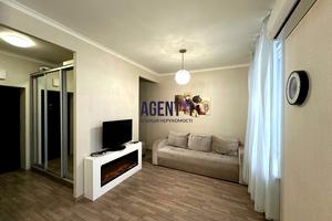 квартира за адресою Миру вул., 9