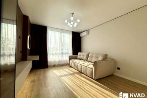 квартира за адресою Юліана Пелеша вул., 3