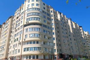 квартира за адресою Владислава Бувалкіна вул. (Бочарова Генерала), 75